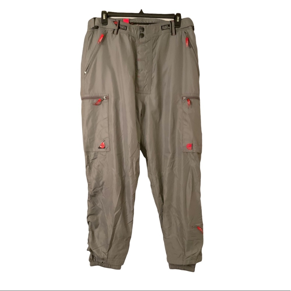Ecko Unlimited Gray Cargo Pants Lightweight Design